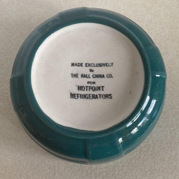 Vintage Hall China Co. for Hotpoint Refrigerators hunter green serving dish - Picture 5 of 7